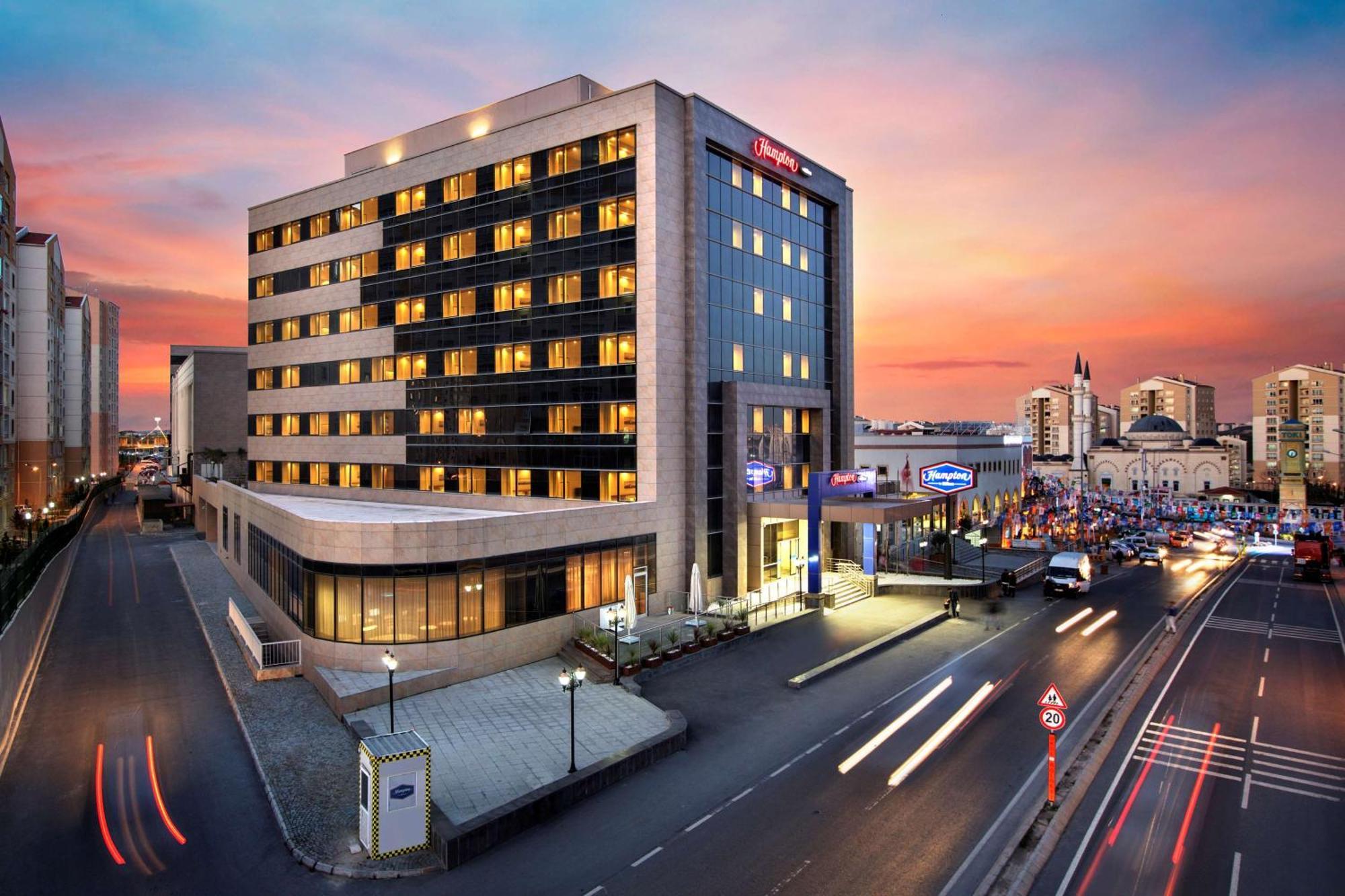 Hampton By Hilton Istanbul Kayasehir Hotel Екстериор снимка